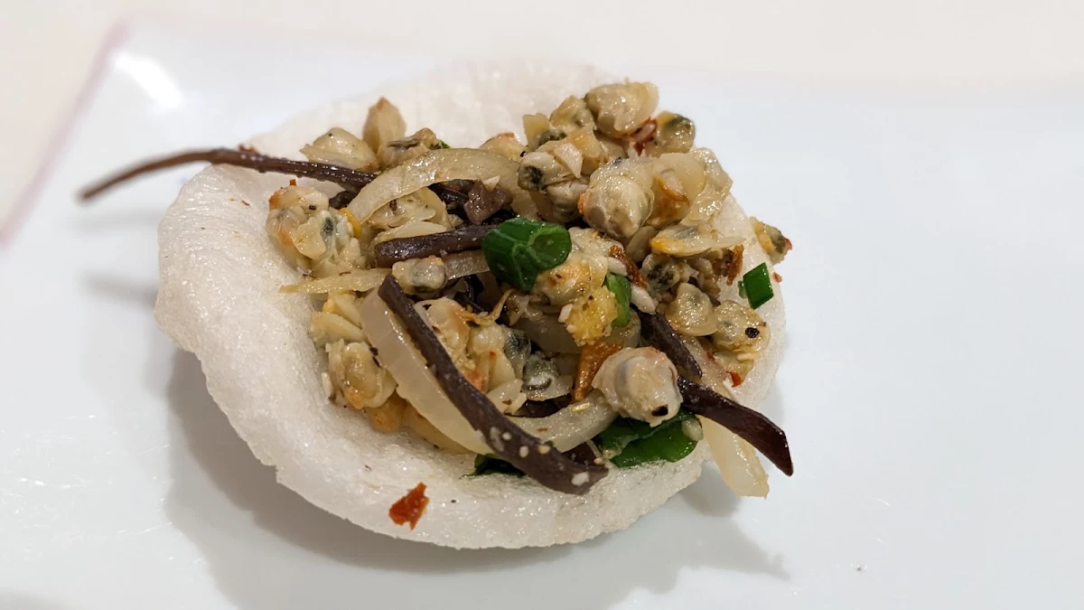 Hến Xào, Hue Thuong Restaurant