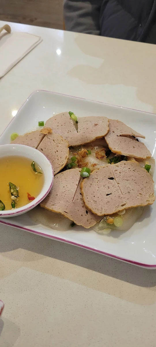 Nem Lui - Hue Thuong Pork Sausage, Hue Thuong Restaurant