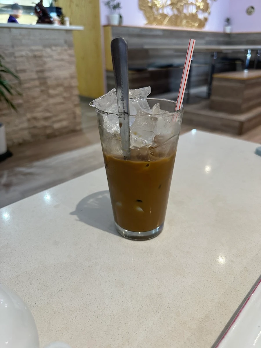 Vietnamese Coffee with Condensed Milk Cafe Sữa Đá, Hue Thuong Restaurant