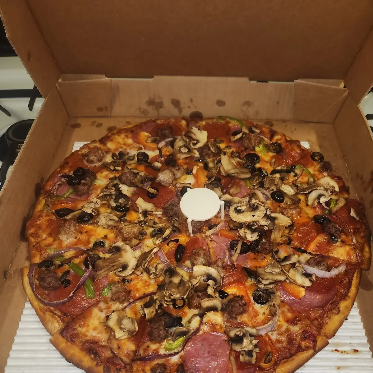 Large Thin Crust Combination Pizza