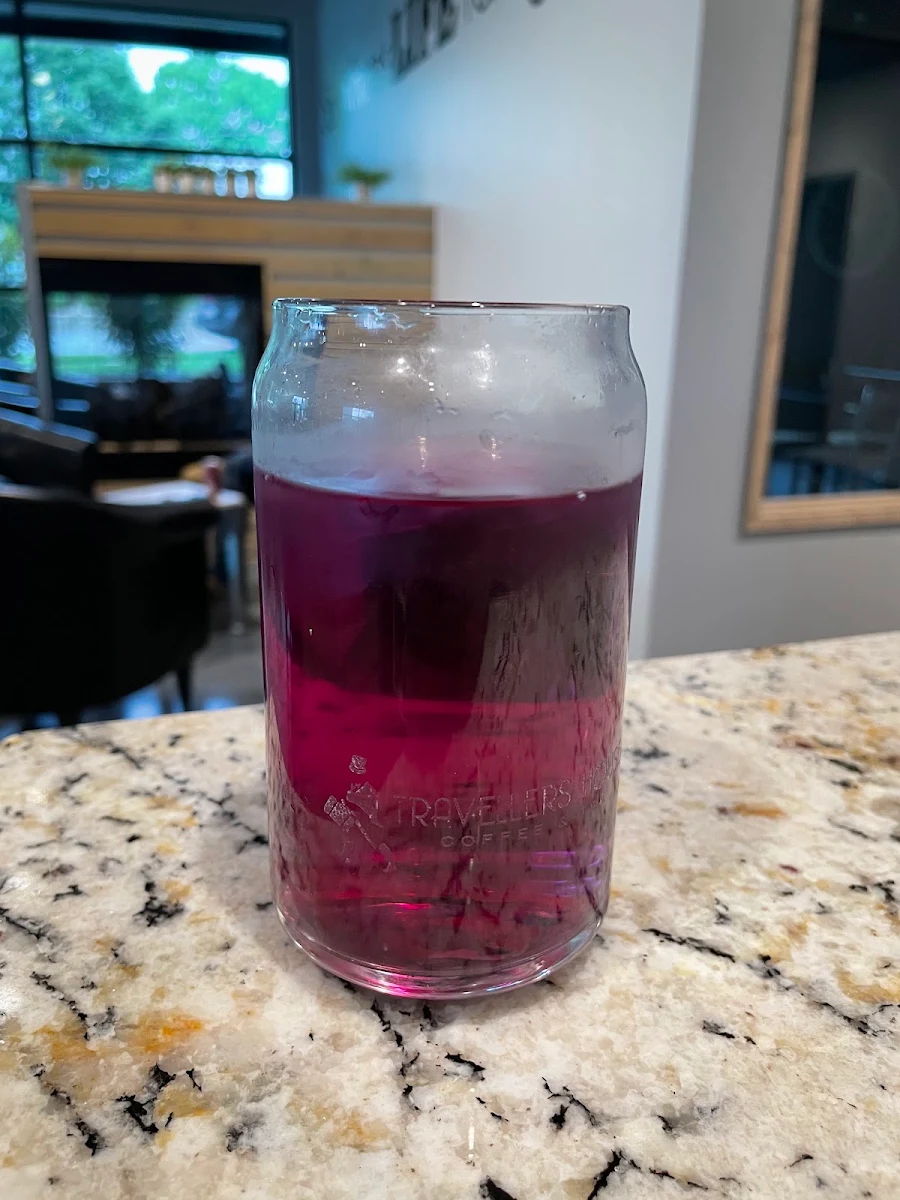 Blueberry Dream Latté Dragon Fruit Iced Tea