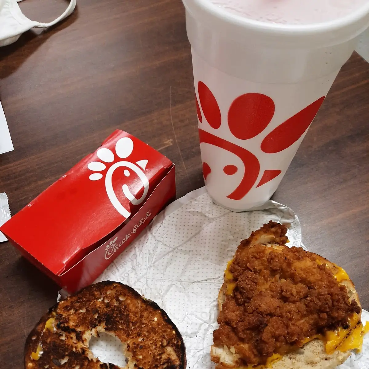 Breakfast Chicken Bagel Sandwich Combo
