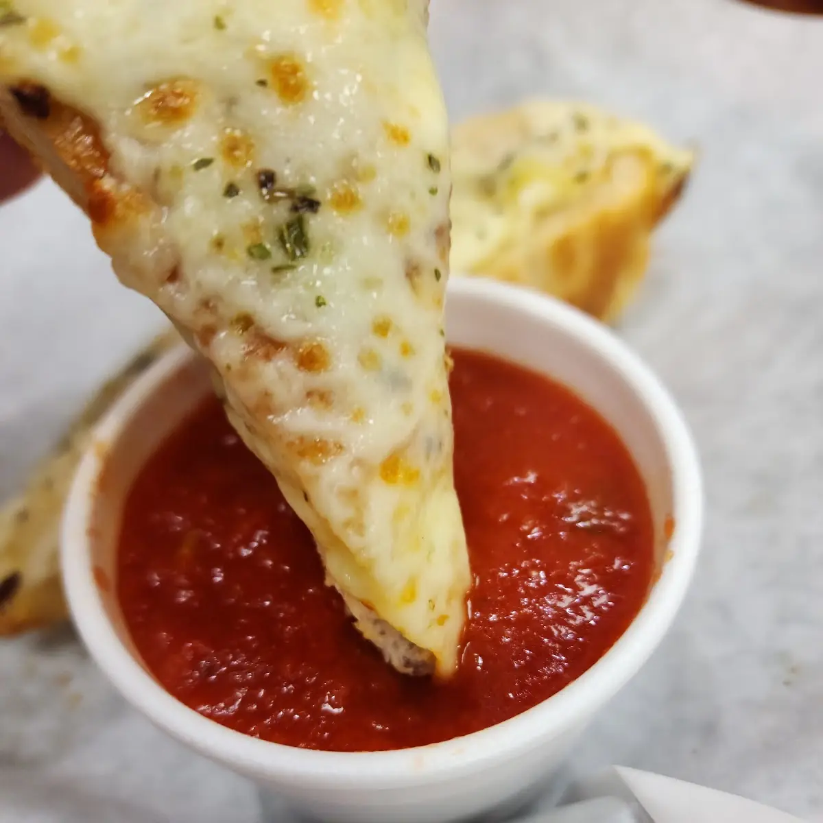 Cheesy Pepperoni Garlic Bread