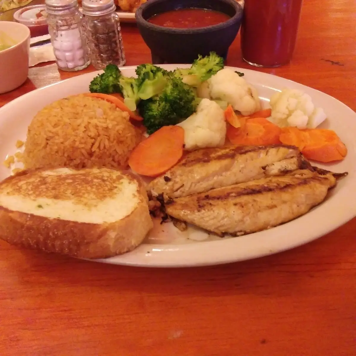 Grilled Red Snapper Plate