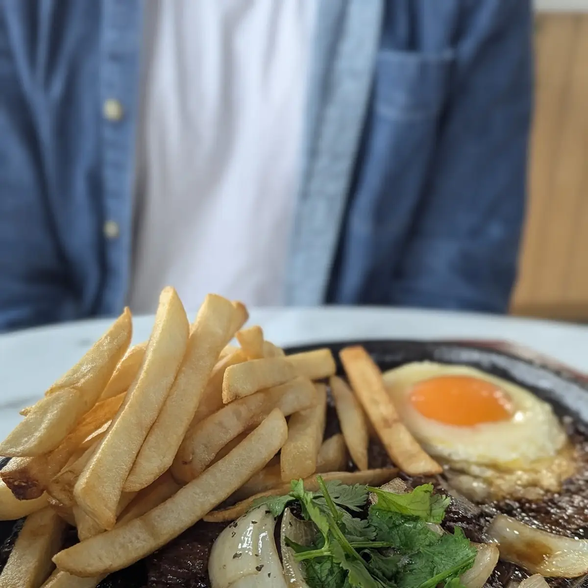 SB3. Sizzling Beef & Fried Egg / Bo Ne Op La