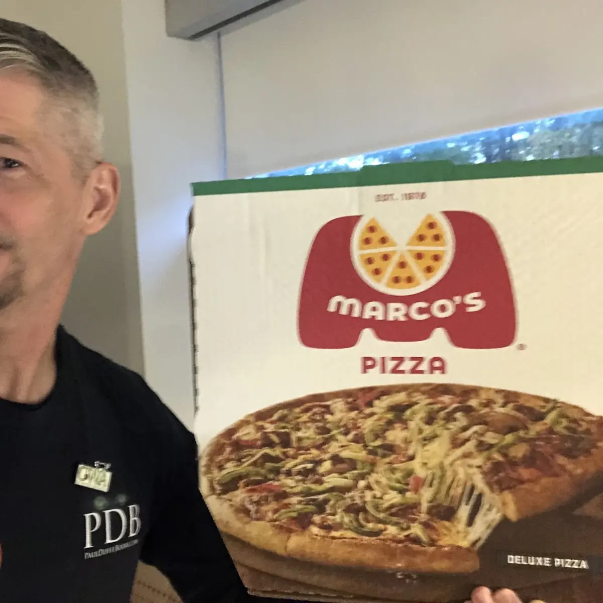 Thin Crust Chicken and Tomato