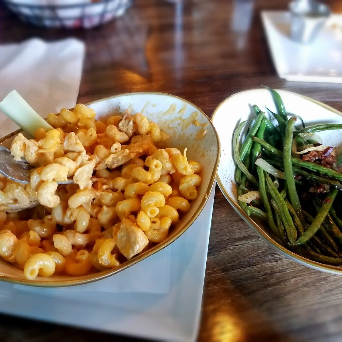 Buffalo Chicken Mac and Cheese