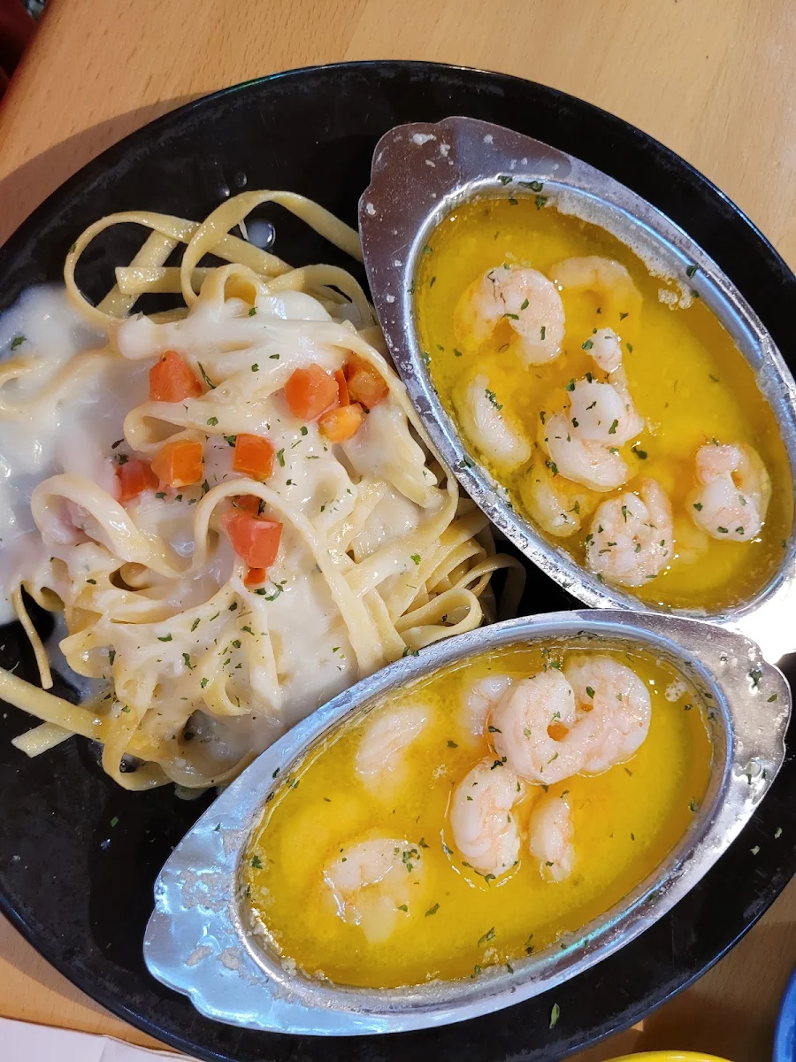 Shrimp Alfredo