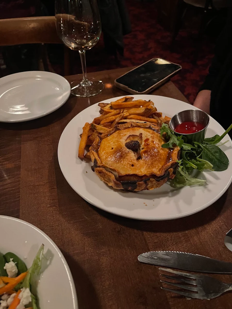 Steak and Mushroom Pie