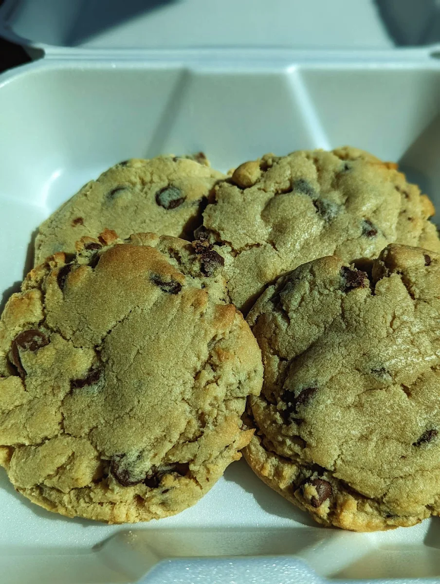 Chocolate Chip Cookie