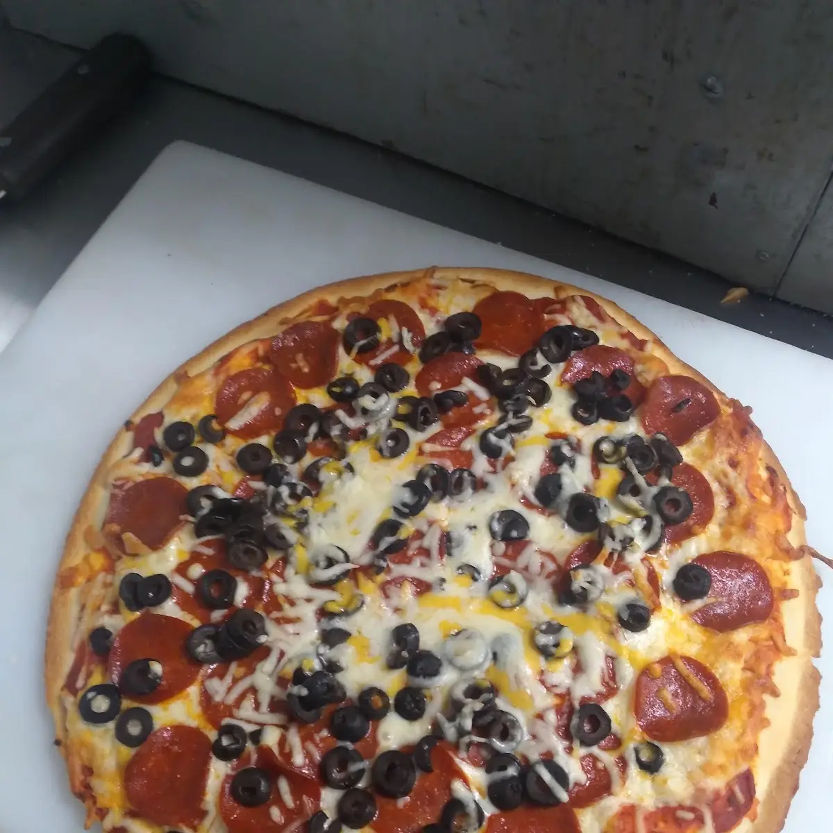 Pepperoni Olive Mushroom Pizza