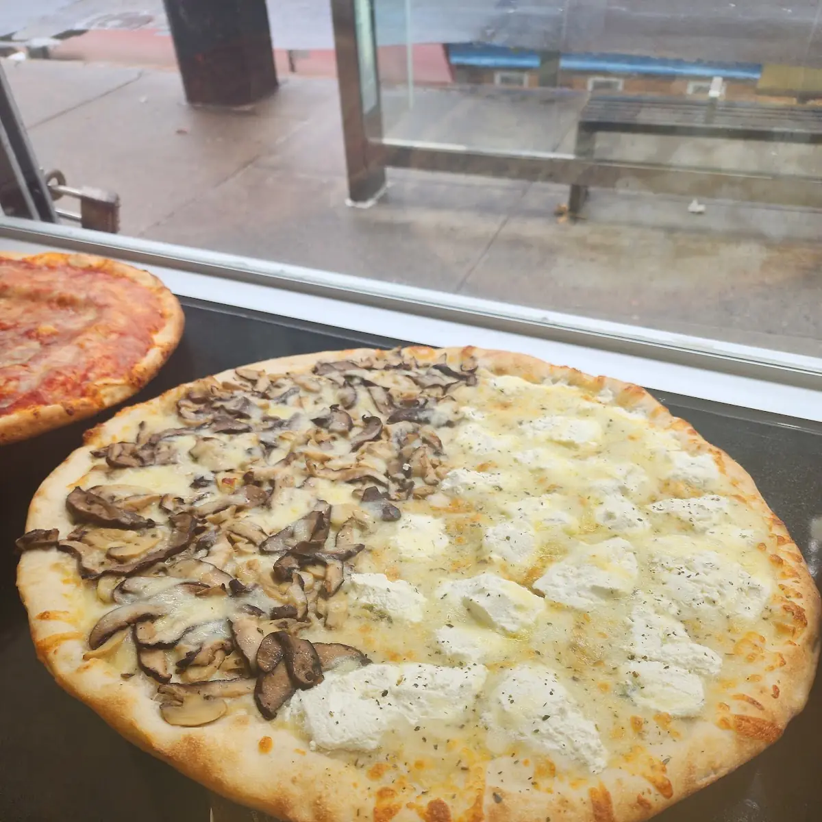 White Pizza