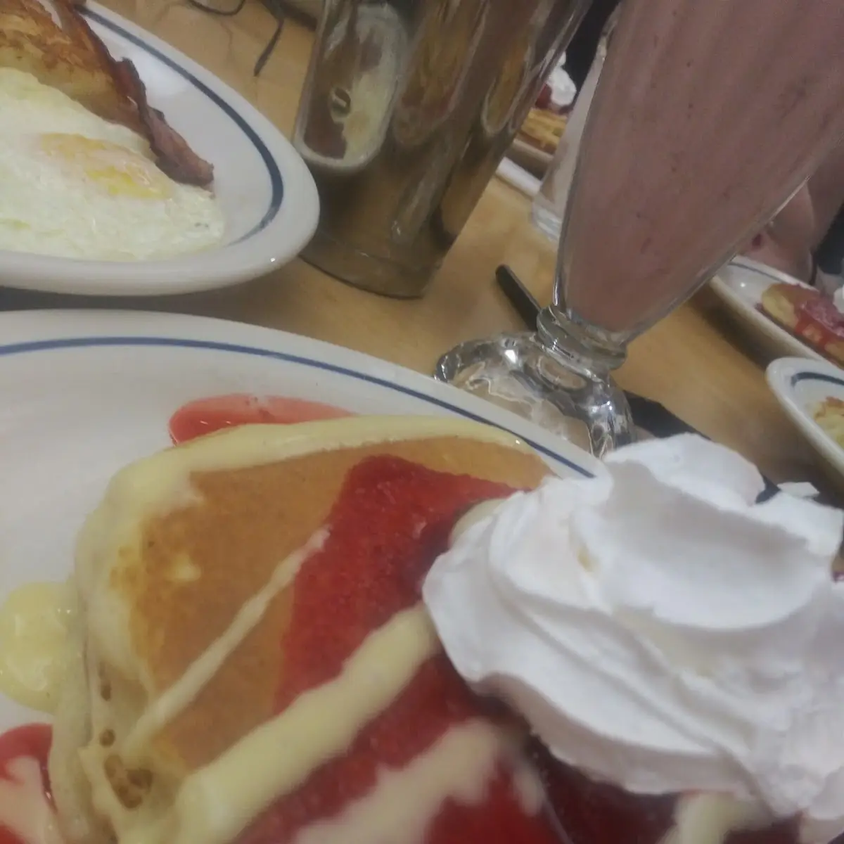 Strawberry Banana Pancakes