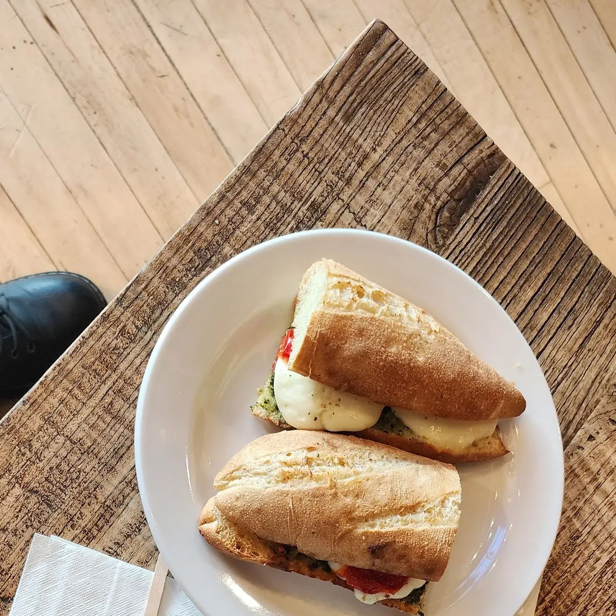 Caprese Sandwich