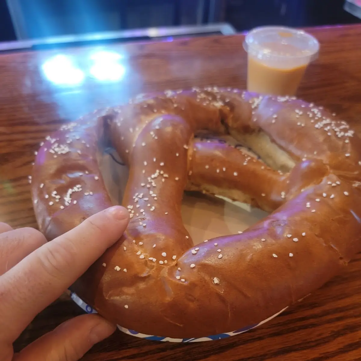 Giant Pretzel with Cheese