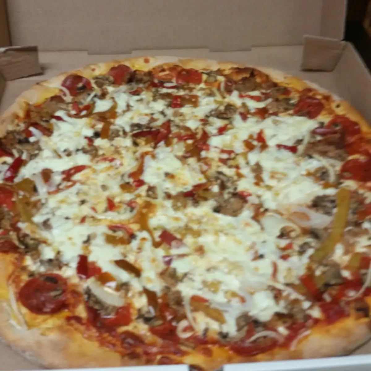 Deluxe Pizza