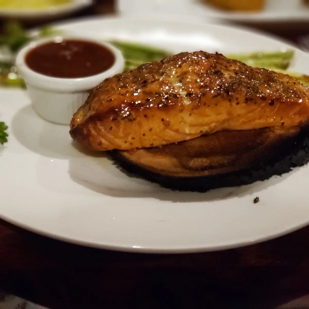Grilled Salmon on Cider Plank