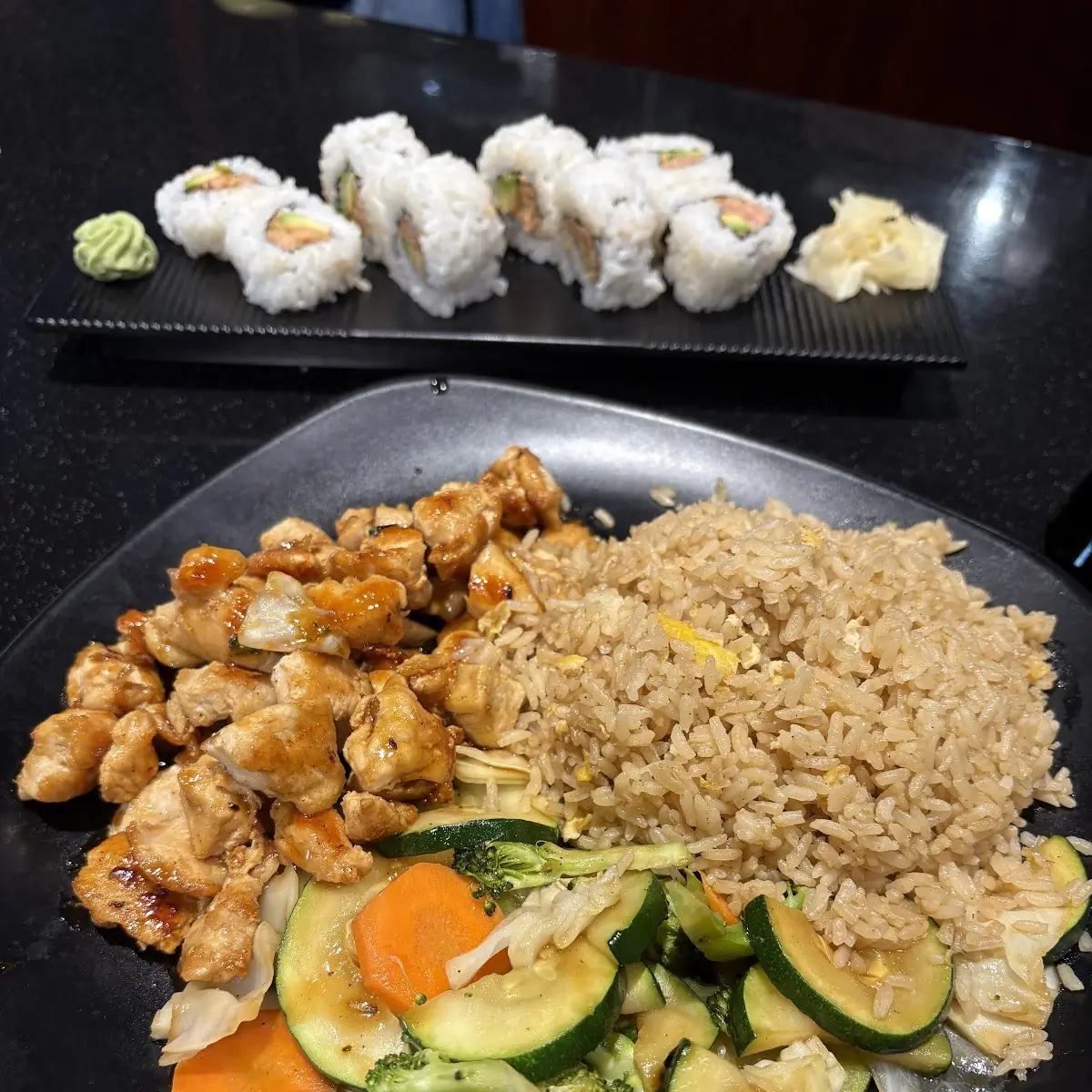 (K) Filet Mignon & Chicken (D)