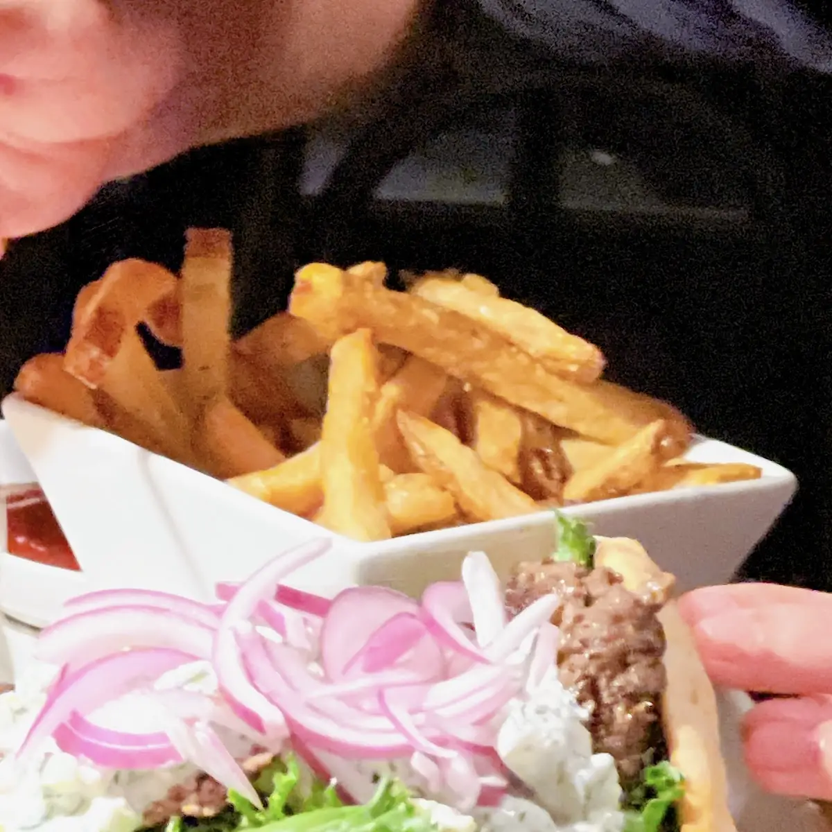 Gyro