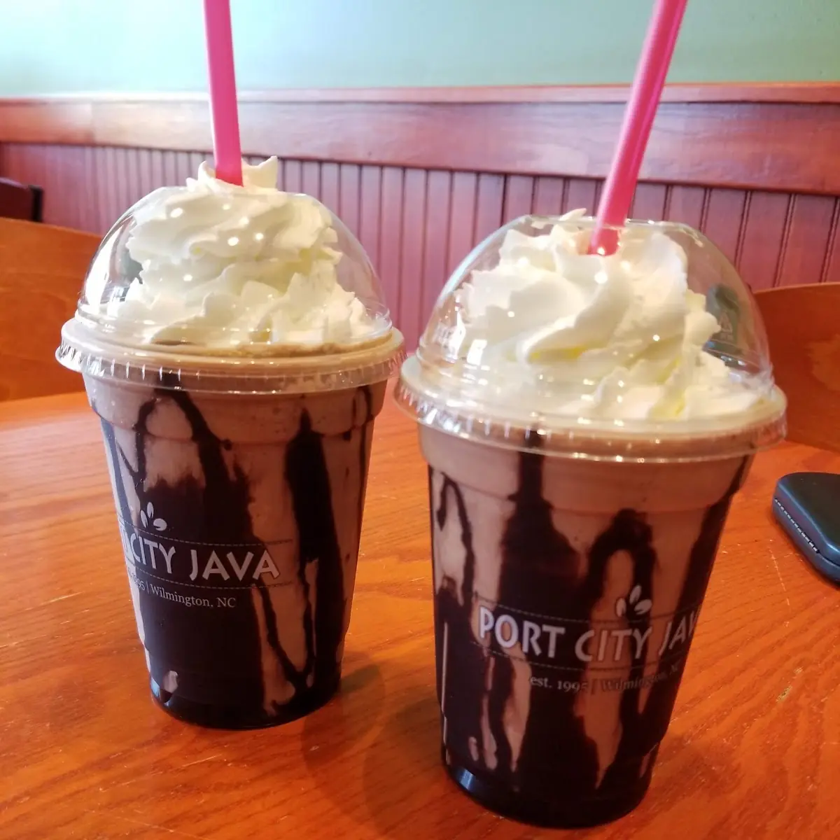 Iced Caramel Macchiato