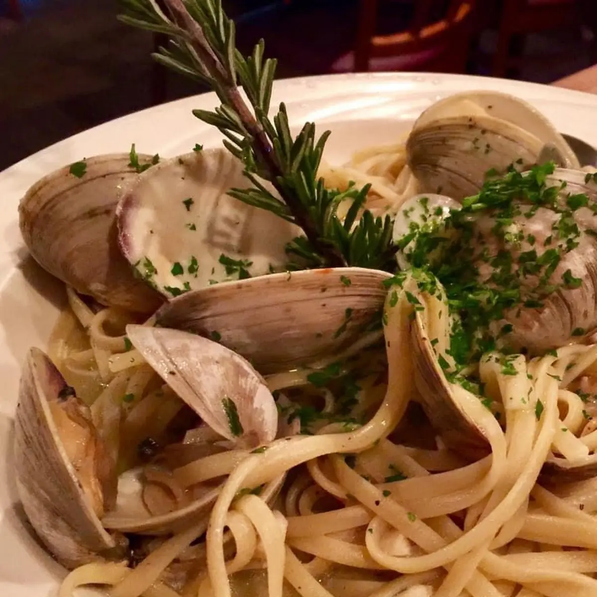 Linguine with White Clam Sauce