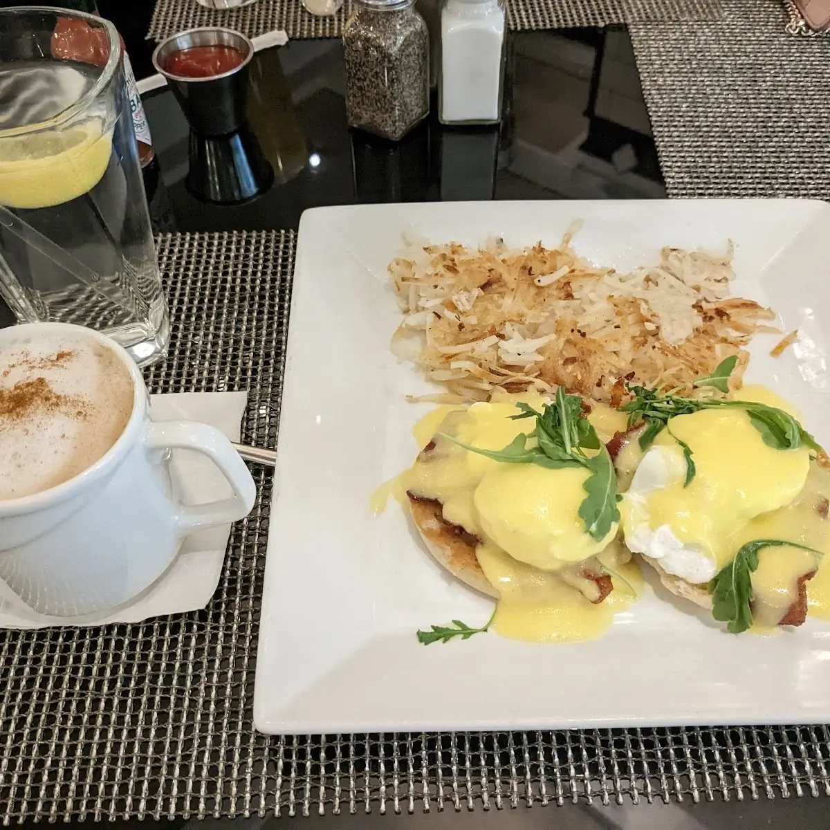 Smoked Salmon Benedict