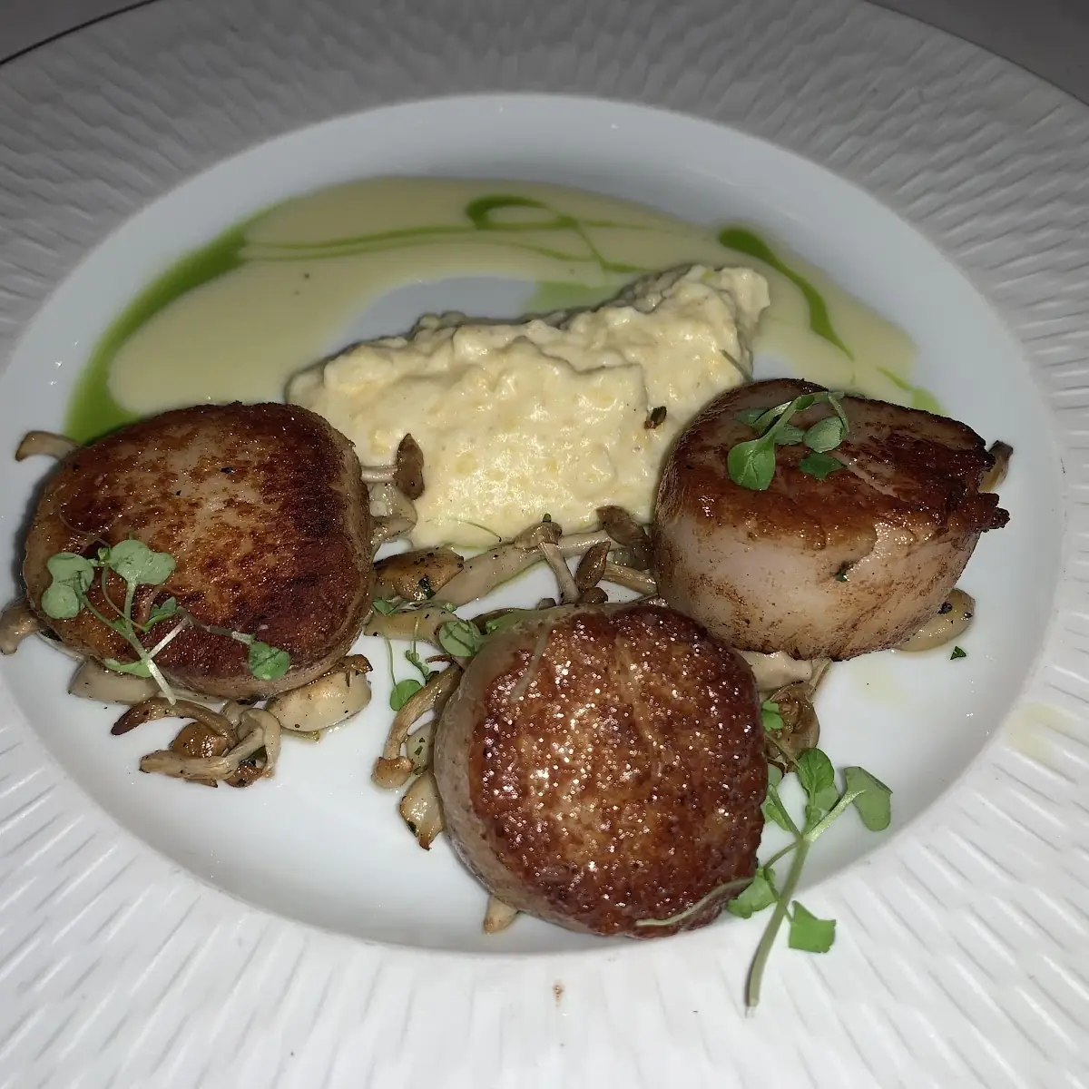 Pan Seared Scallops