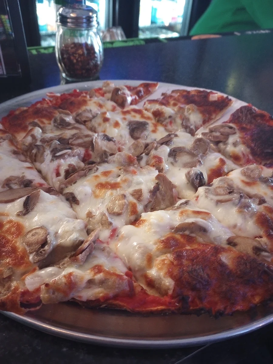 Mushro Sausage Pizza