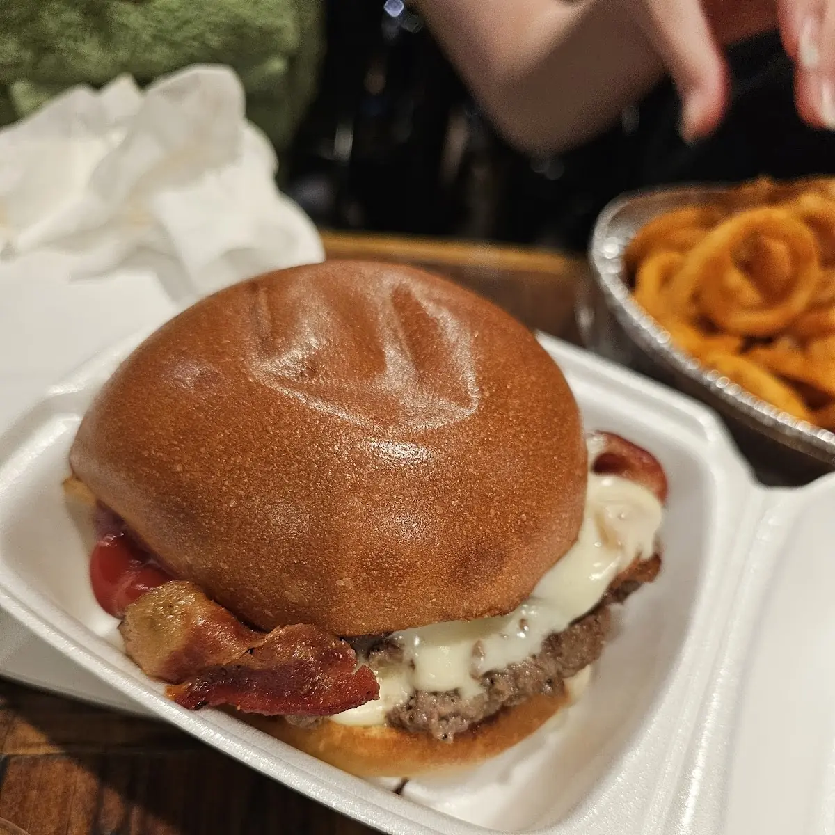 Bacon Cheeseburger