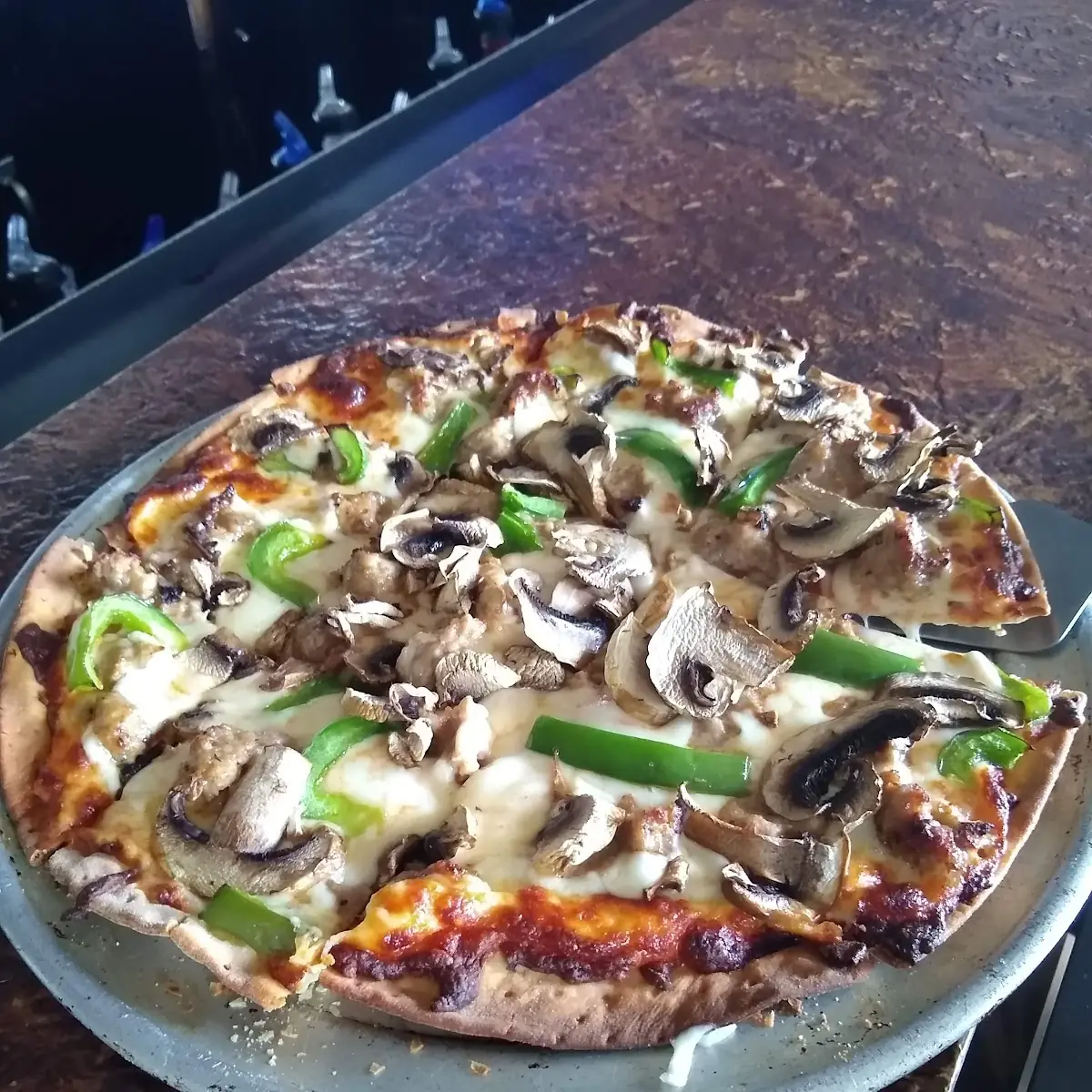 Thin Crust Pizza