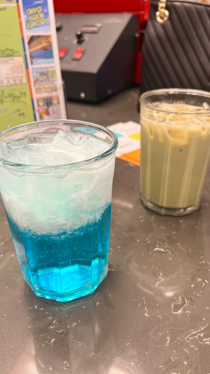 Blue Raspberry Lotus