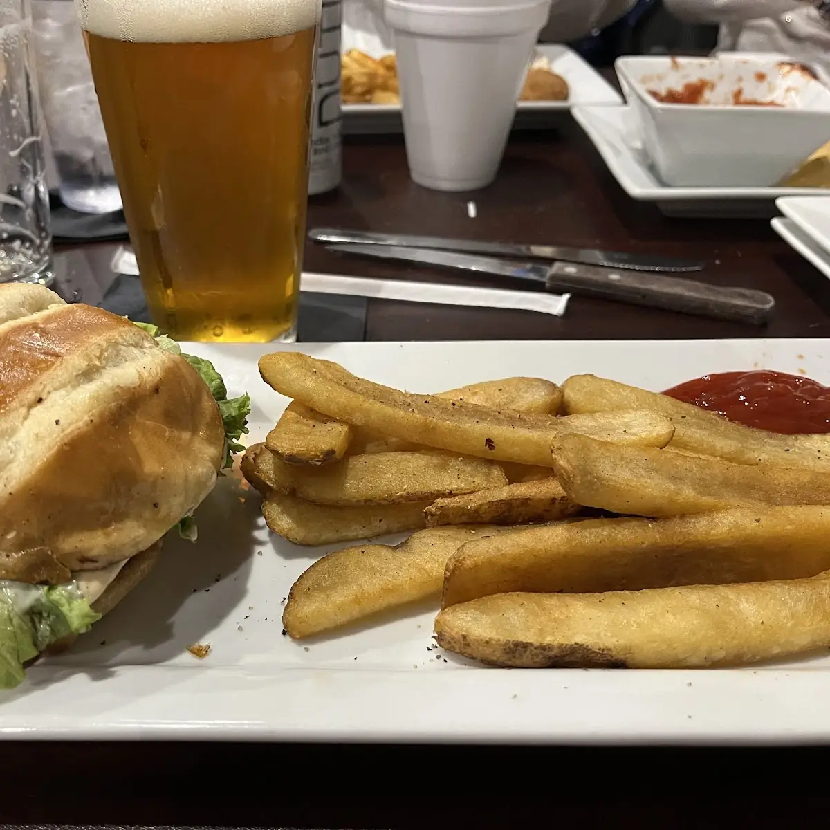 Ultimate Bacon Cheeseburger and Steak Fries