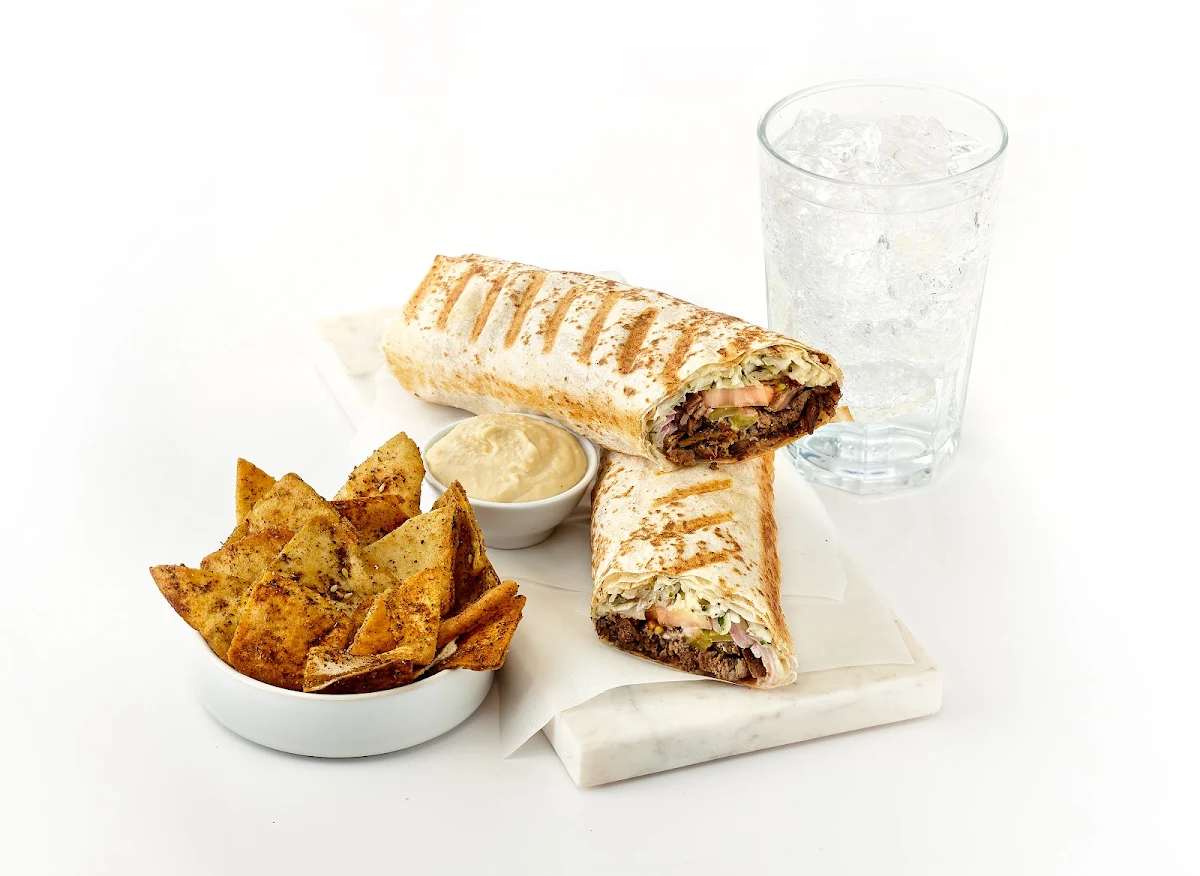 Boite SAJ Kafta, Restaurant Boustan