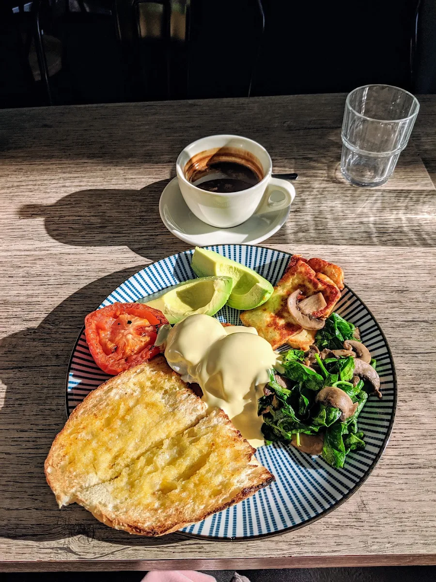 Highlights, Cafe Pronto