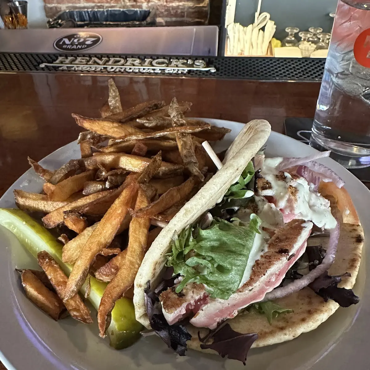 Ahi Tuna Pita