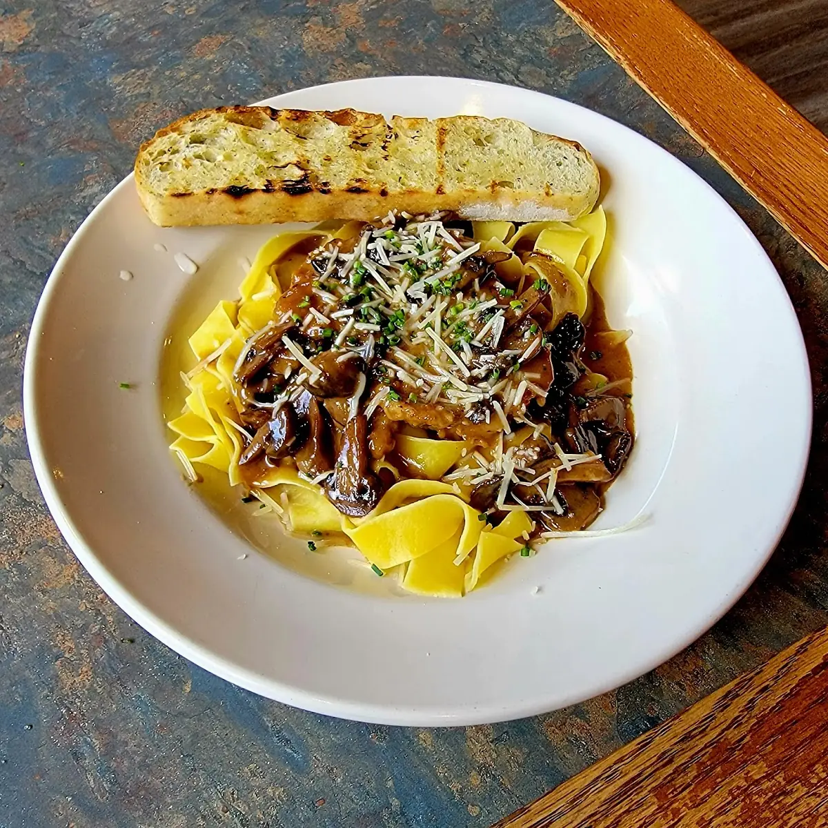 Veal Marsala Bread Extra