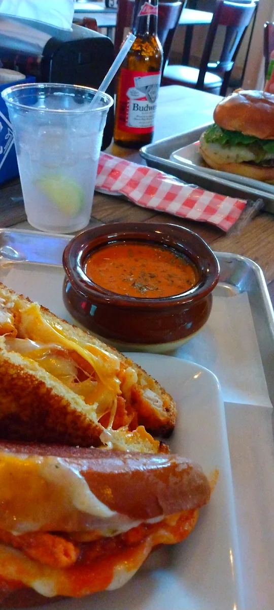 Tomato Basil Soup and a Buffalo Chicken Grilled Cheese
