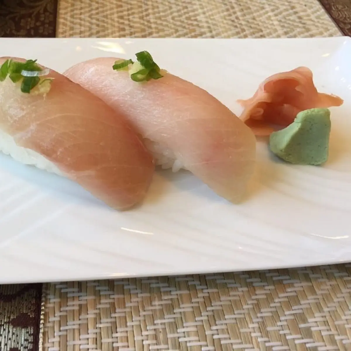 Chef's Yellowtail Sashimi No Rice