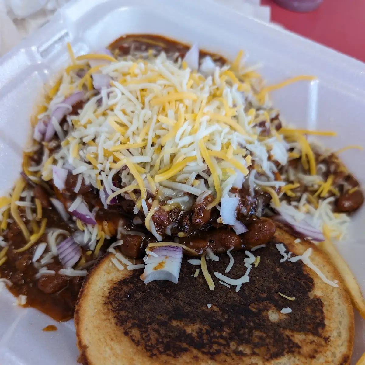 Chili Burger & Fries