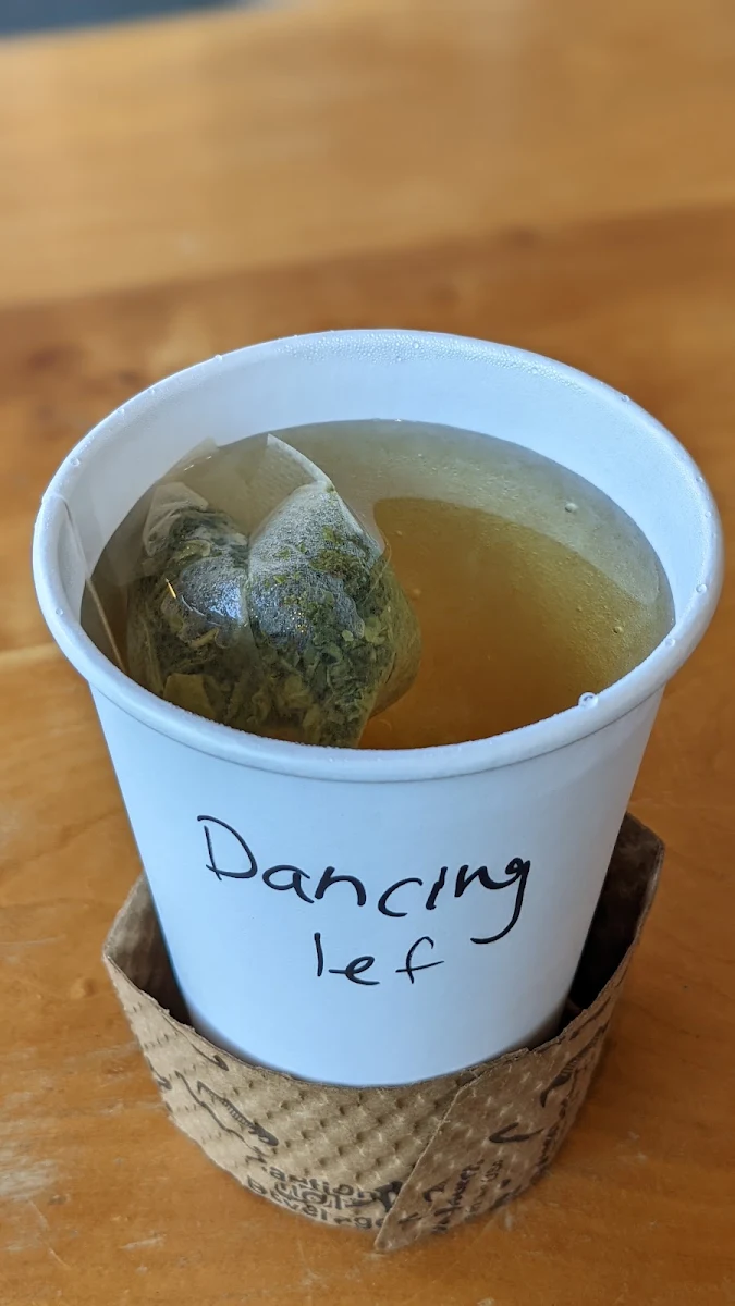 Dancing Leaf Green Tea