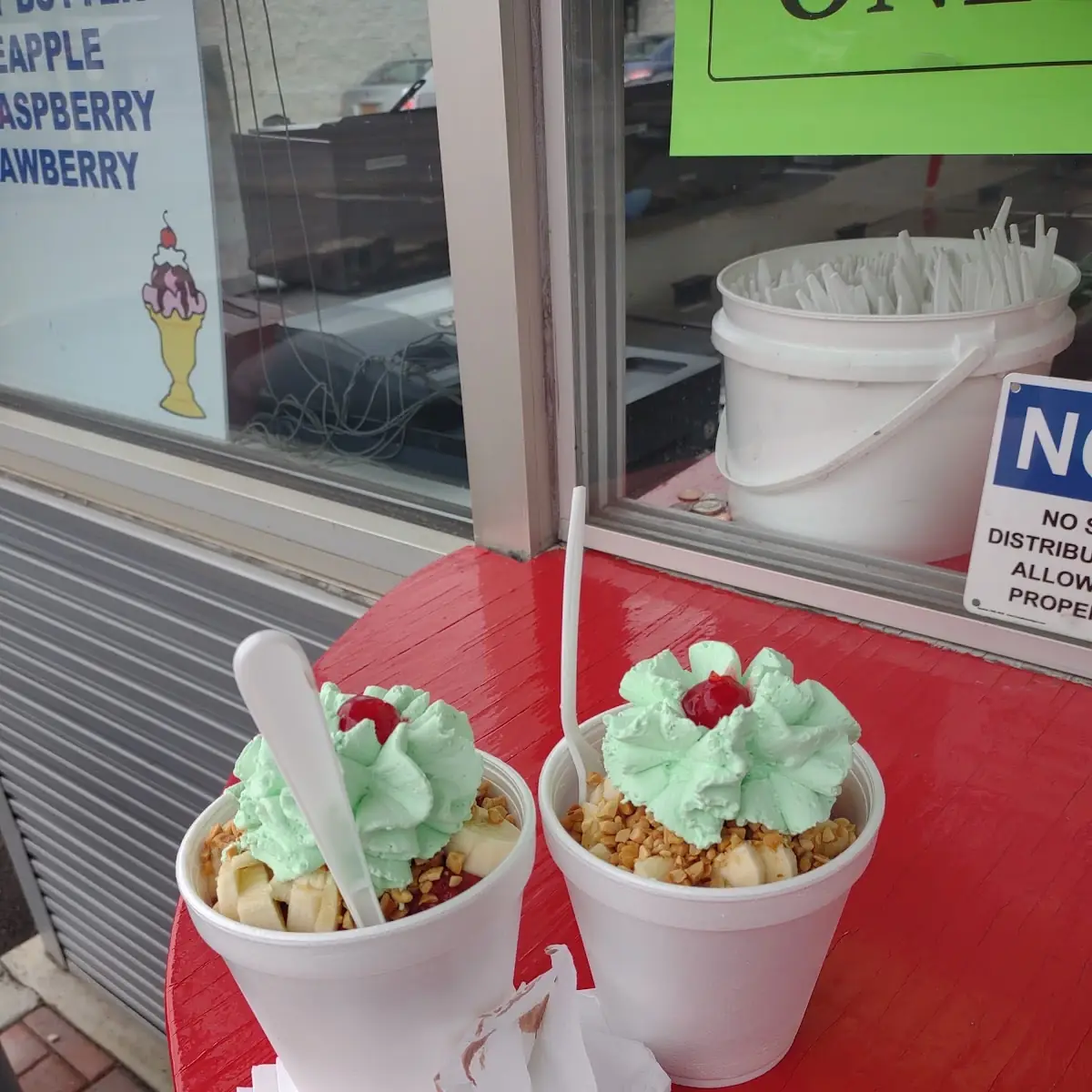 Banana Split in a Cup
