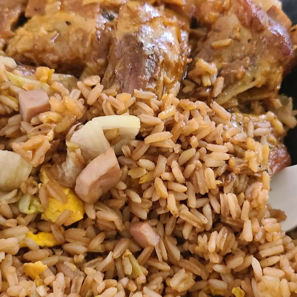 Arroz Chino Con Costillas BBQ