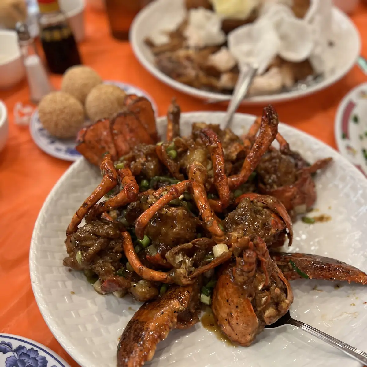 Frog Legs with Spicy Hot Sauce