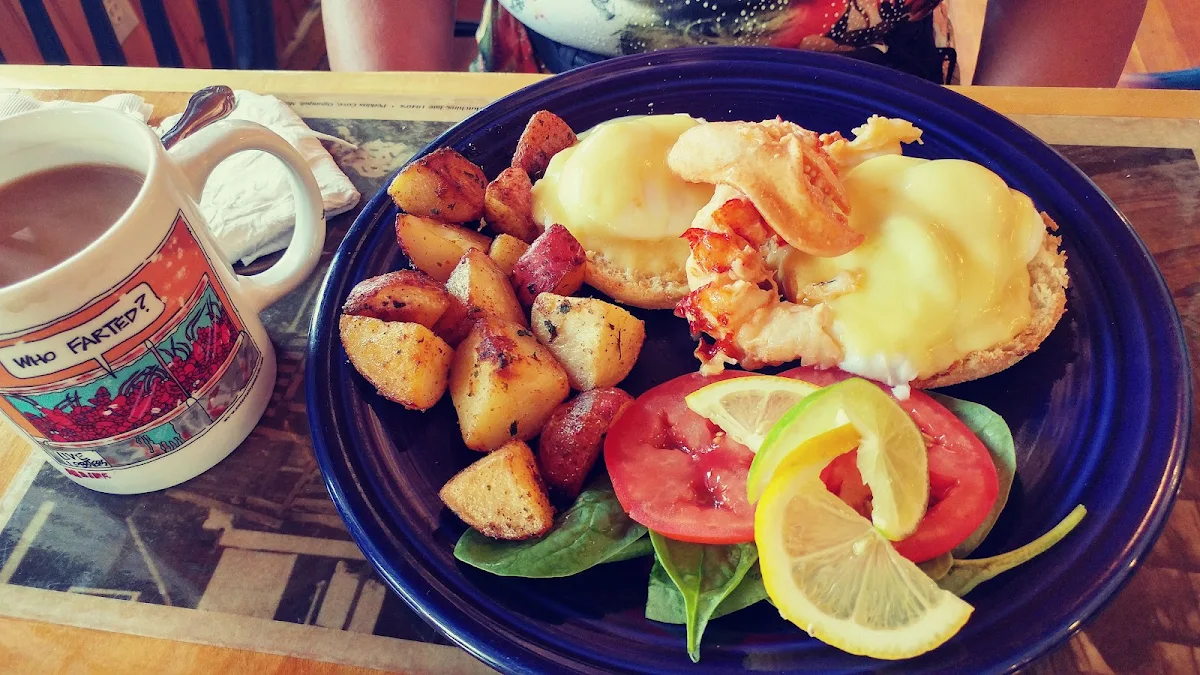 Jeb's Crab Cake Benedict