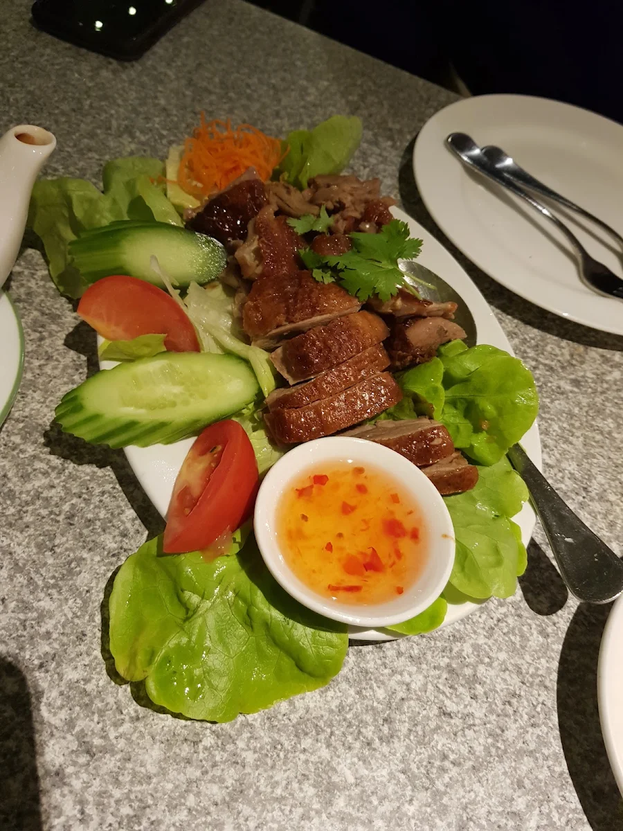 BBQ Duck, 3 Junction Thai
