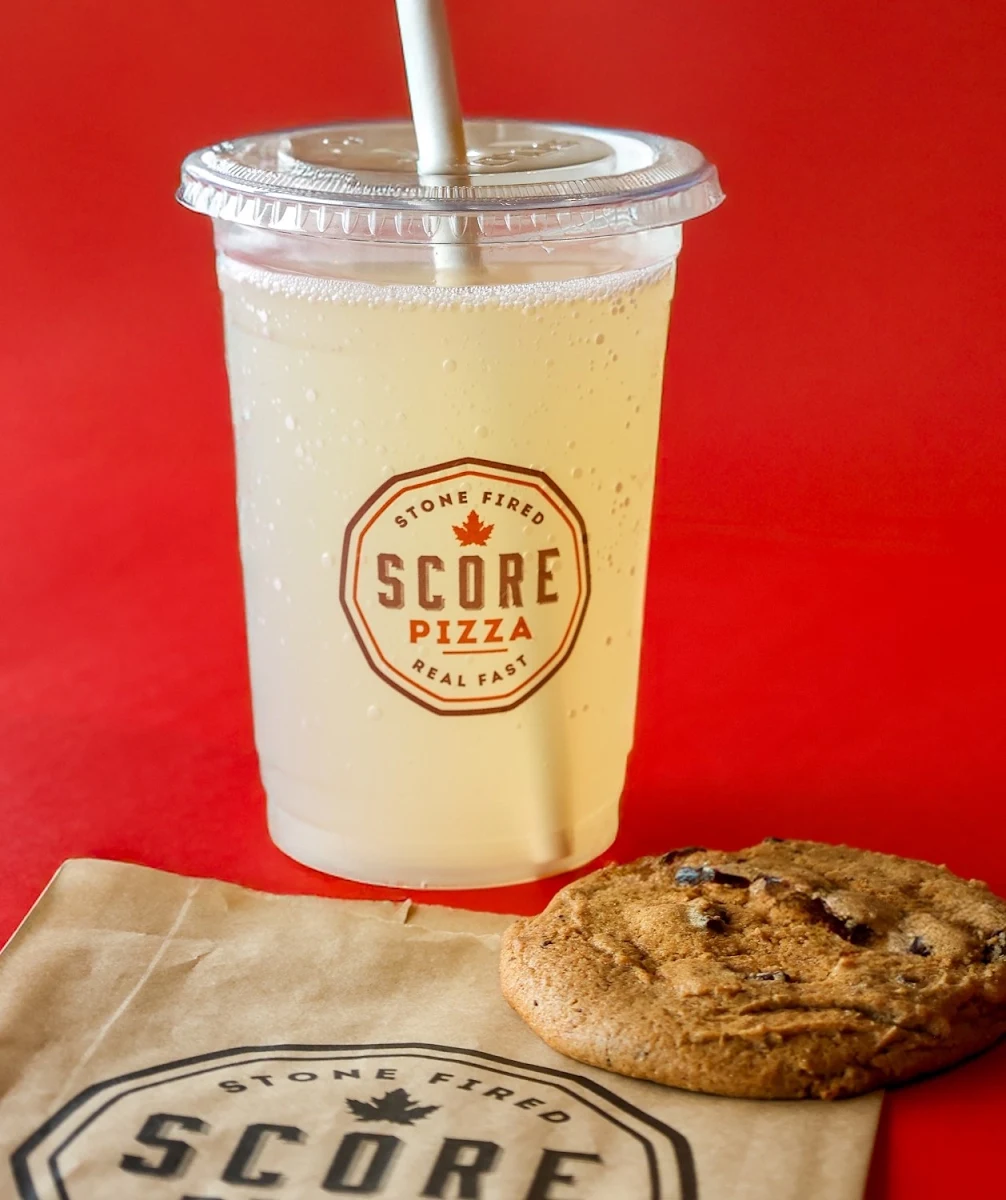Signature Pizza Drink Dip & Cookie, Score Pizza