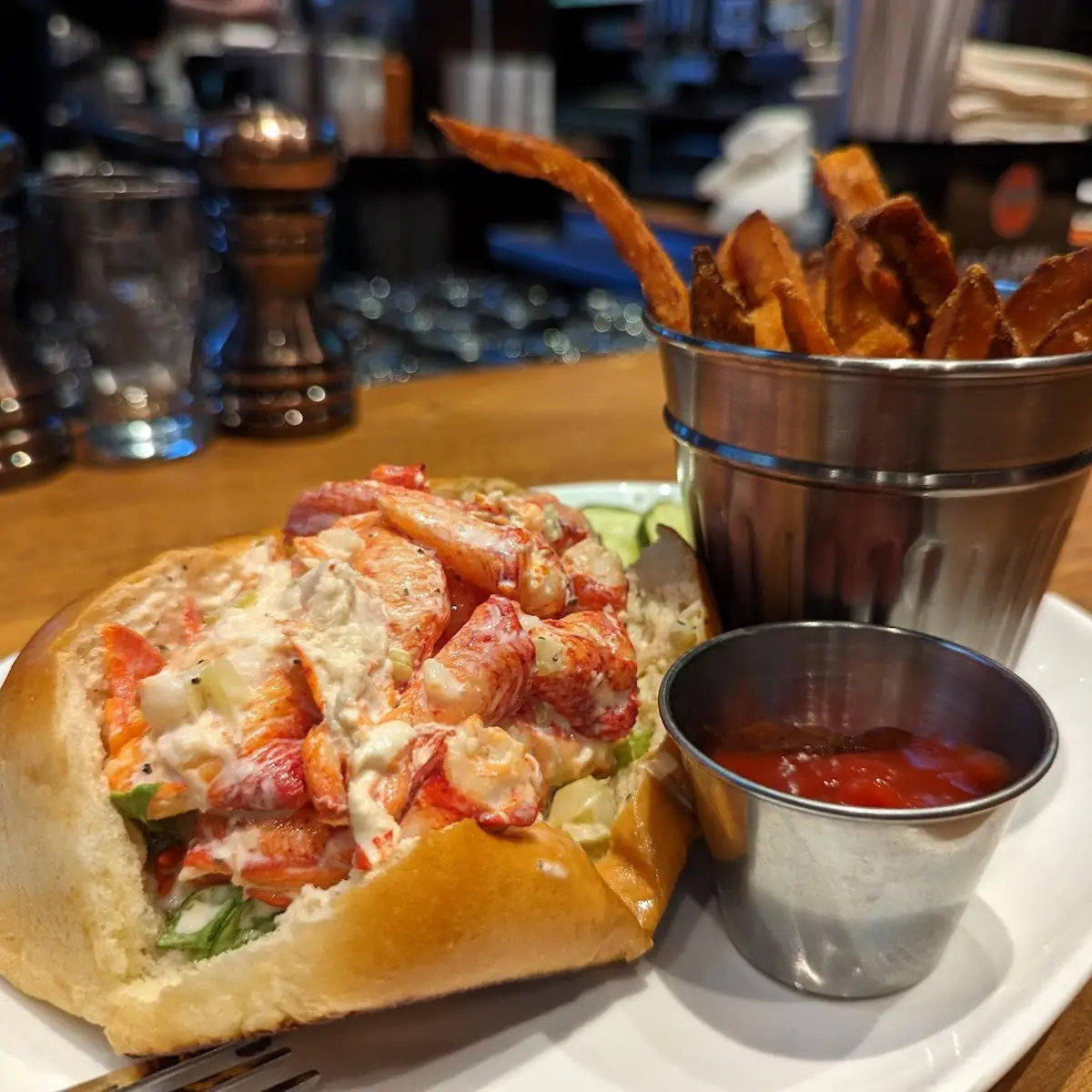 Maine Lobster Roll