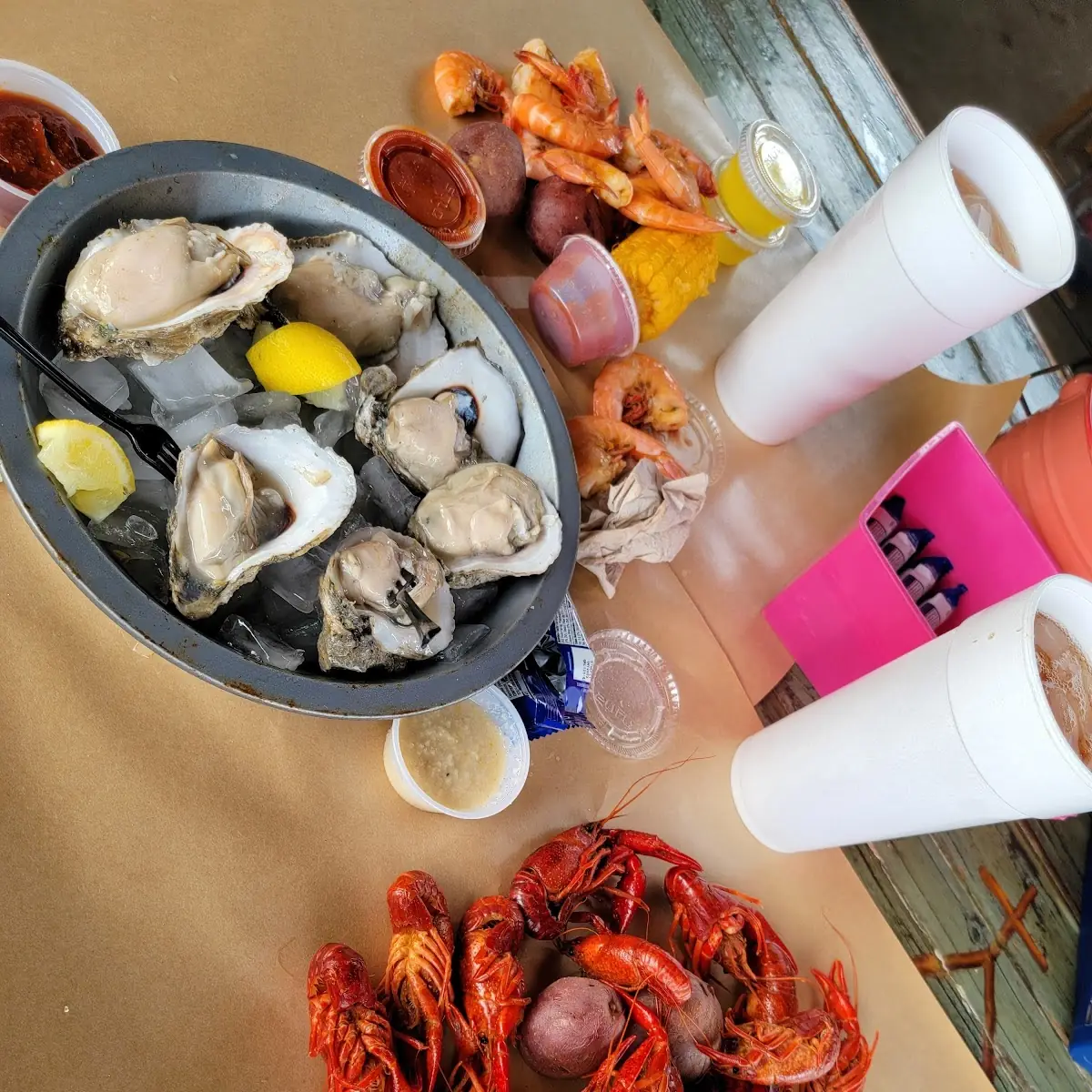 1lb Crawfish 1 2 Shrimp & 1 2 Dozen Oysters