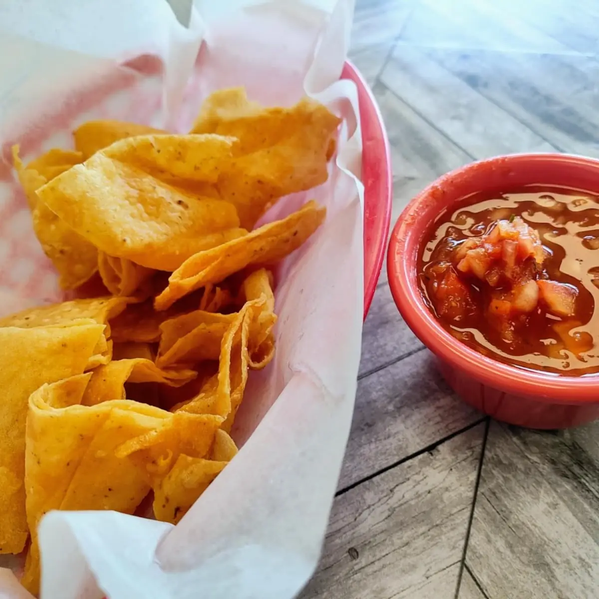 Chips & Salsa 8 Oz