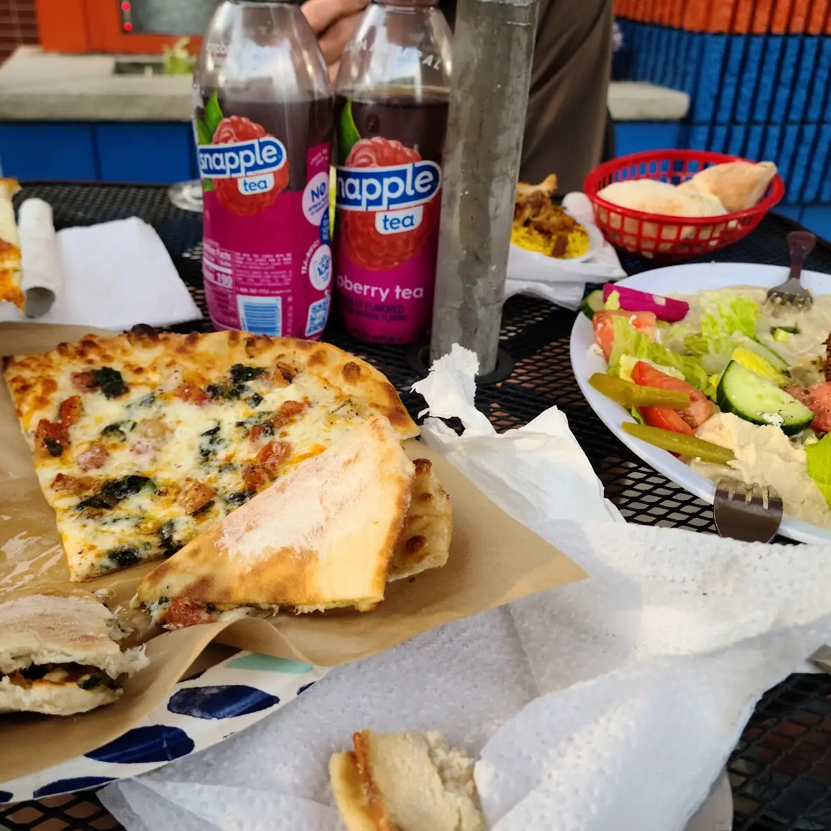 Cheese Pizza Veg Plate
